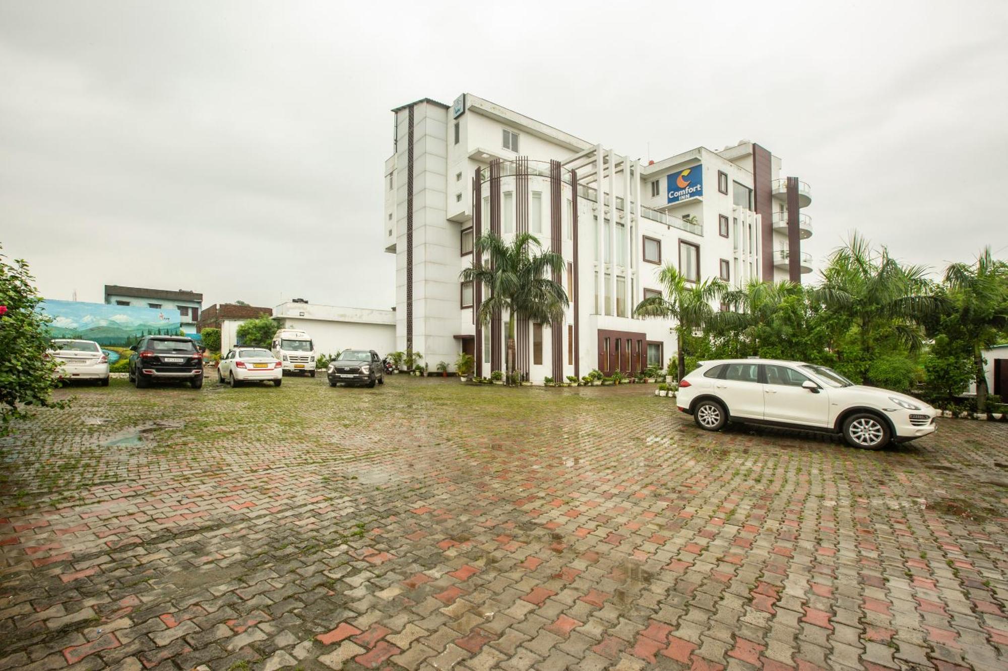 Inde Reva Resort Rishikesh Rishīkesh Exterior foto